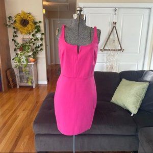 XS BARBIE PINK BODY-CON FITTED SWEETHEART NECKLINE DRESS